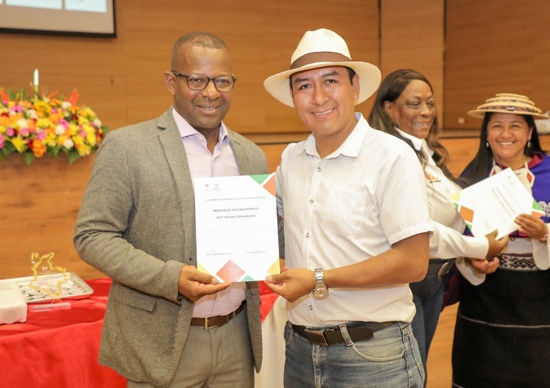 Alcalde Inty Wayna Chikangana, ejemplo de excelencia en gestión pública