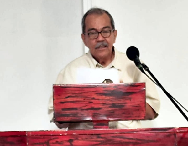 Edgar Cifuentes Mera Literatura y Música fusionadas en presentación de libros en Santander de Quilichao