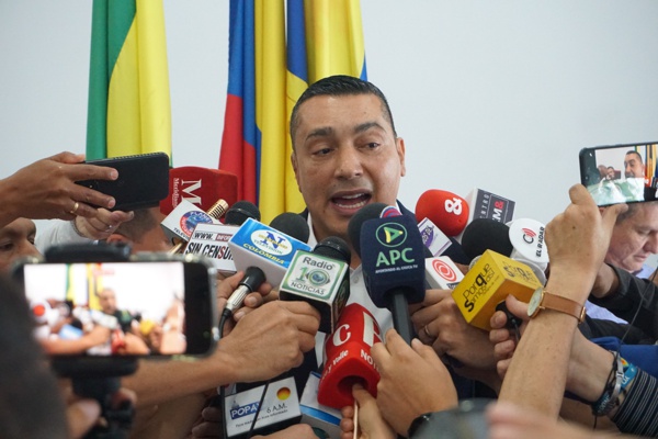 Gobernador electo Octavio Guzmán Gobernador electo Octavio Guzmán