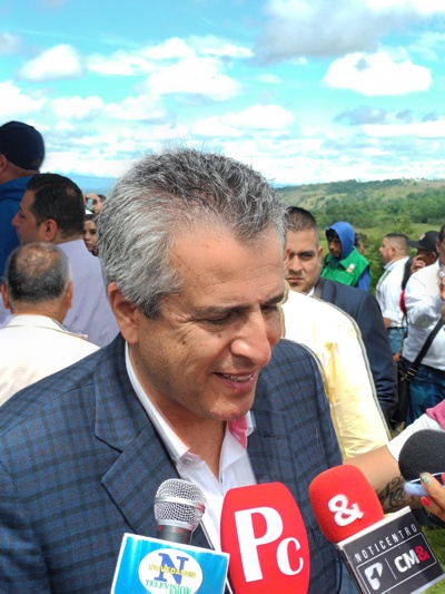 Se posesionó como el alcalde de Popayán Juan Carlos Muñoz