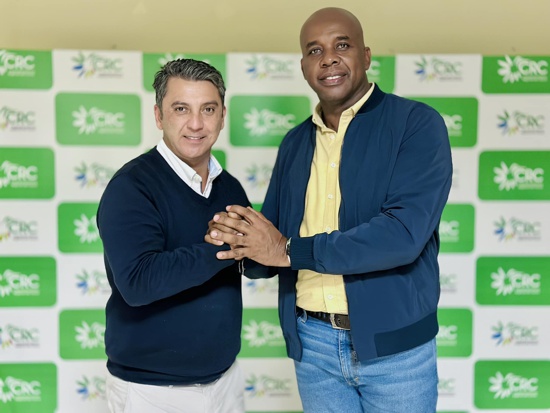 Encuentro clave entre CRC y alcalde de Popayán para impulsar desarrollo sostenible.