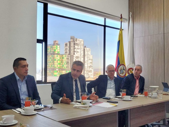 Octavio Guzmán le responde al Cauca