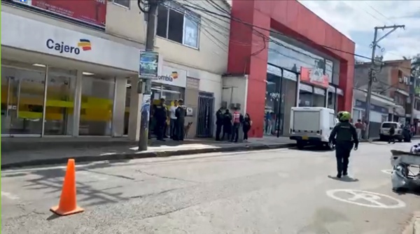 Robo de película en Santander de Quilichao Robo de película en Santander de Quilichao