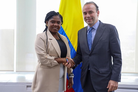 Acuerdan proyectos de equidad e inclusión para mujeres y jóvenes de Cali