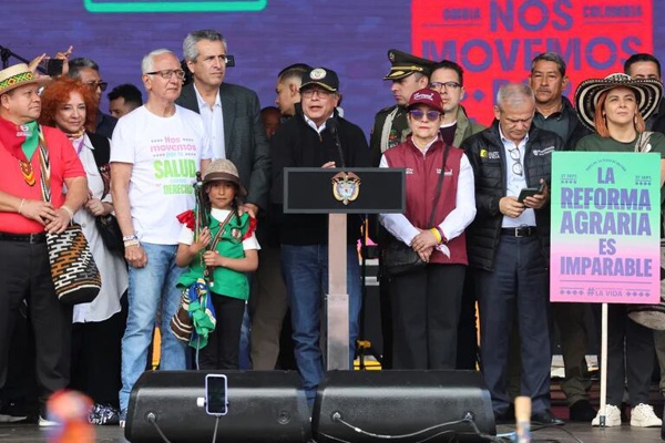 Las reformas del “cambio” cambian para atrás Las reformas del “cambio” cambian para atrás