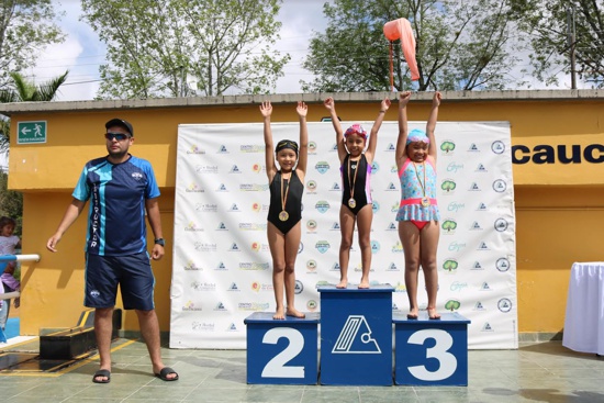 ¡Emocionante el Primer Festival de Natación 2024 - Esfoder Comfacauca!