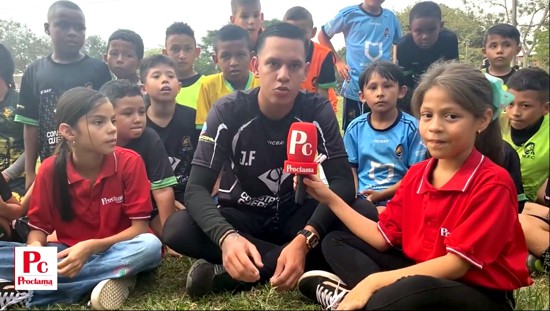 Formación integral en la Escuela de Fútbol Mustang F.C.