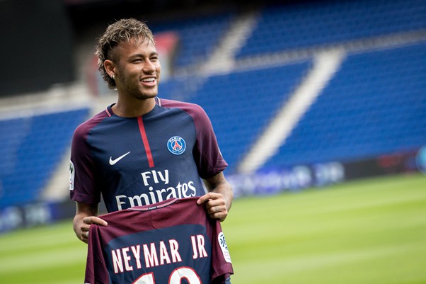 La historia del fichaje de Neymar por el PSG La historia del fichaje de Neymar por el PSG