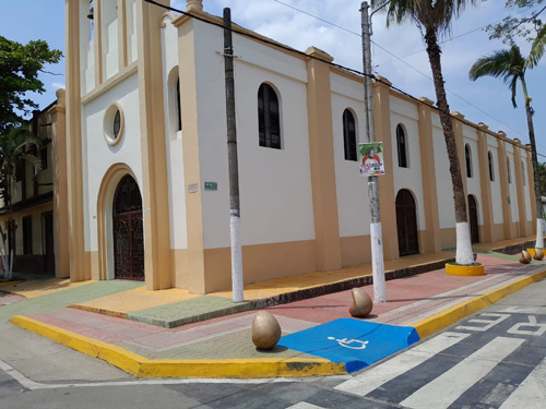 Señalización y accesibilidad en Villa Rica
