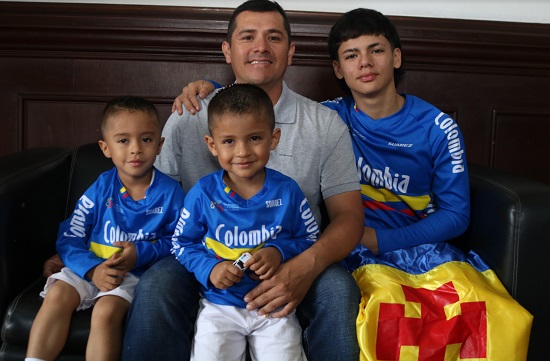 Apoyo de la Administración Municipal a Deportistas de BMX Apoyo de la Administración Municipal a Deportistas de BMX