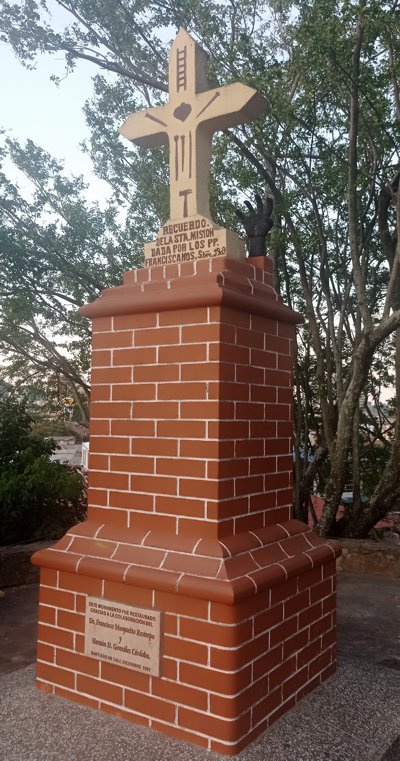 Los Danzantes de la Loma