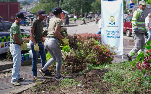Recuperación de punto crítico en el barrio Bolívar