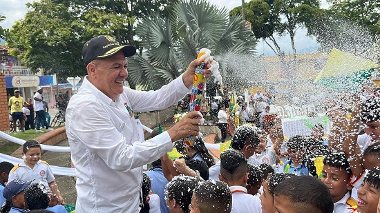 Celebración por lo alto en los 125 años de Miranda Celebración por lo alto en los 125 años de Miranda