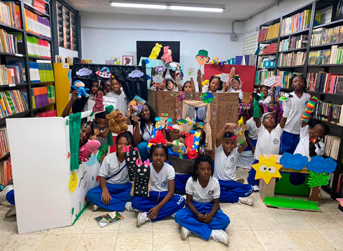 ¡Celebremos juntos la creatividad y el talento de nuestros estudiantes!
