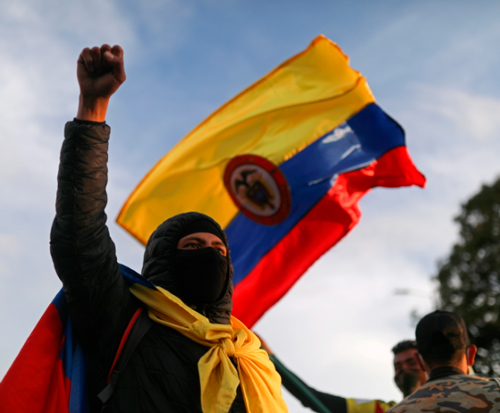 ¿A quién favorece un golpe de Estado en Colombia?