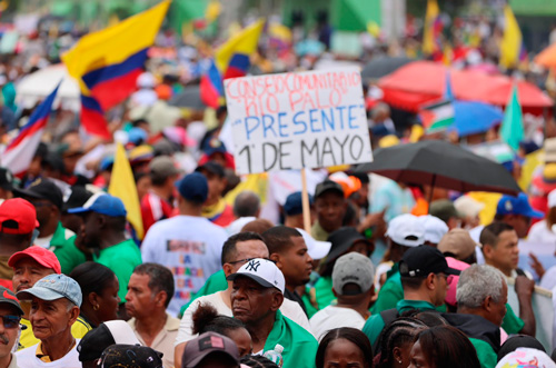 Una marcha que llama al acuerdo nacional