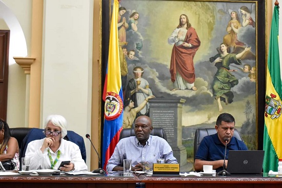 EMCASERVICIOS presenta el Plan de Desarrollo 2024-2027 ante la Asamblea Departamental.
