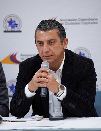 Gremios y autoridades exigen al Gobierno proteger la vía Panamericana de los bloqueos Gremios y autoridades exigen al Gobierno proteger la vía Panamericana de los bloqueos