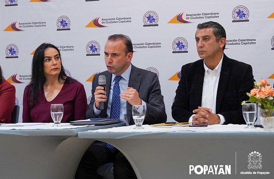 Reclaman intervención eficaz del Gobierno a cierres de la vía Panamericana Reclaman intervención eficaz del Gobierno a cierres de la vía Panamericana