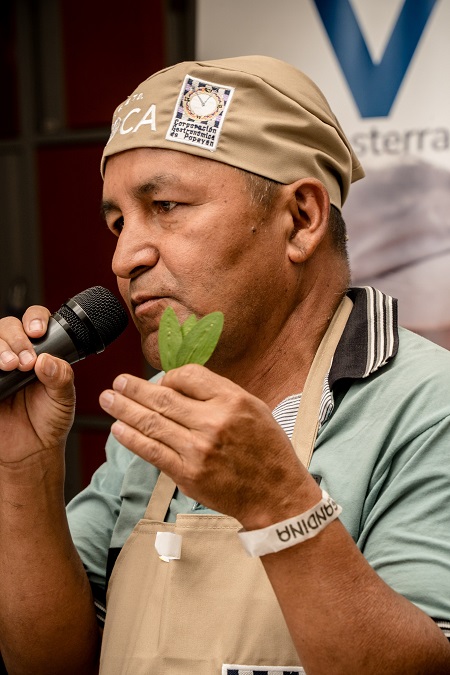 Reto Coca: Descubriendo y desmitificando un producto ancestral. Reto Coca: Descubriendo y desmitificando un producto ancestral.