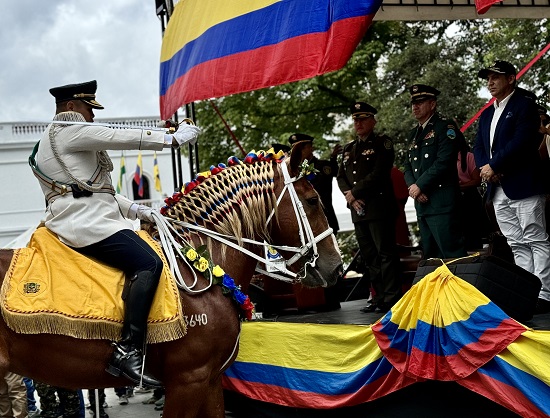 Desfile militar y condecoraciones en Popayán marcan los 214 años de la independencia de Colombia Desfile militar y condecoraciones en Popayán marcan los 214 años de la independencia de Colombia