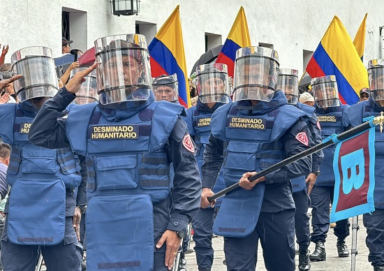 Desfile militar y condecoraciones en Popayán marcan los 214 años de la independencia de Colombia Desfile militar y condecoraciones en Popayán marcan los 214 años de la independencia de Colombia