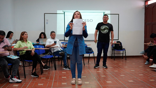 Gobernación y MinEducación capacitan docentes de Argelia