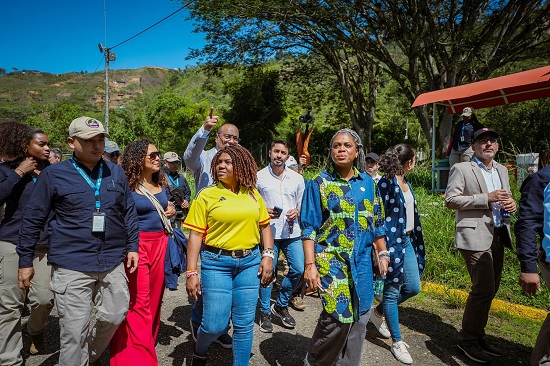 Mineducación reconoce labor periodística de Proclama en el territorio