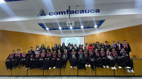 Graduación de estudiantes del Colegio Técnico Comfacauca Graduación de estudiantes del Colegio Técnico Comfacauca