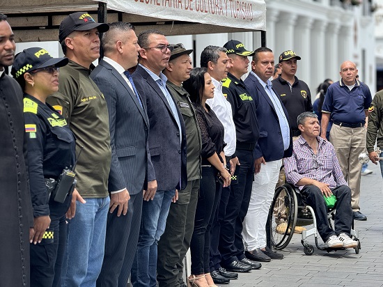 Popayán rinde homenaje a los 'Héroes de la Nación' y sus familias Popayán rinde homenaje a los 'Héroes de la Nación' y sus familias