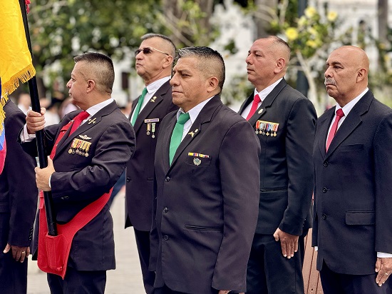 Popayán rinde homenaje a los 'Héroes de la Nación' y sus familias Popayán rinde homenaje a los 'Héroes de la Nación' y sus familias