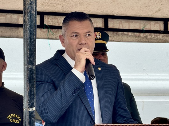 Popayán rinde homenaje a los 'Héroes de la Nación' y sus familias Popayán rinde homenaje a los 'Héroes de la Nación' y sus familias