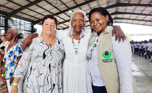 Vejez digna para las madres comunitarias de Buenaventura Vejez digna para las madres comunitarias de Buenaventura