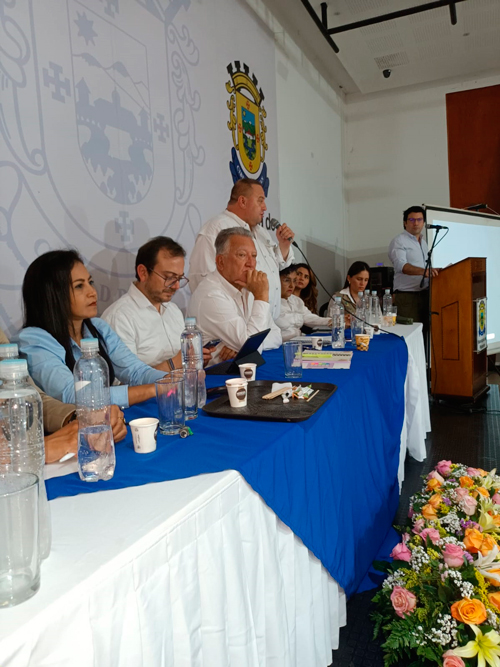CEDELCA recuperará administración de ocho microcentrales
