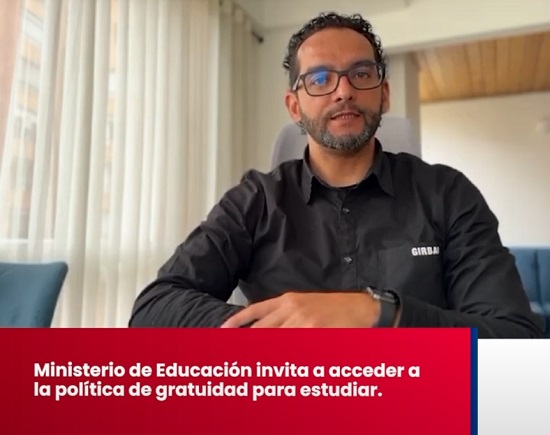 Juan Pablo Ortiz, líder política de gratuidad, Puedo estudiar - Mineducación Juan Pablo Ortiz, líder política de gratuidad, Puedo estudiar - Mineducación