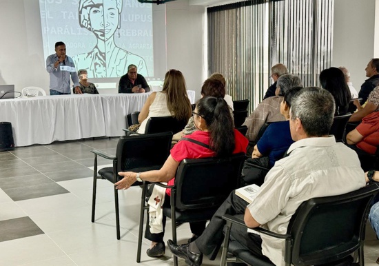 Presentación del Libro “Anécdotas de una Generala” de Hugo Samboní Adrada.