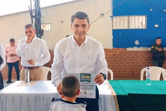700 niños y niñas de Popayán se unen a la campaña en contra del consumo de sustancias psicoactivas. 700 niños y niñas de Popayán se unen a la campaña en contra del consumo de sustancias psicoactivas.