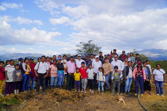 Alcaldía de Popayán le cumple el sueño de tener agua potable a la vereda Altamira. Alcaldía de Popayán le cumple el sueño de tener agua potable a la vereda Altamira.
