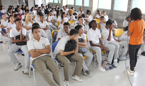 CiberPaz llega a Cali con educación digital y segura
