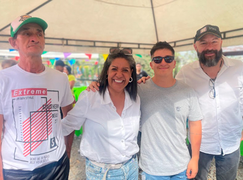 El alcalde de Popayán motiva a niños deportistas de BMX El alcalde de Popayán motiva a niños deportistas de BMX