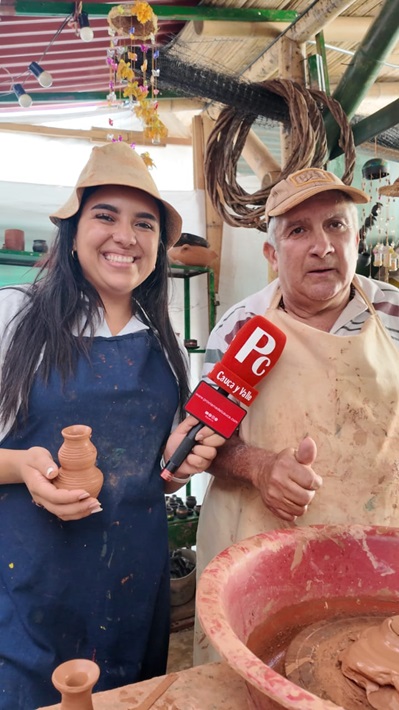 El alfarero de Circasia que lleva décadas moldeando sueños en arcilla