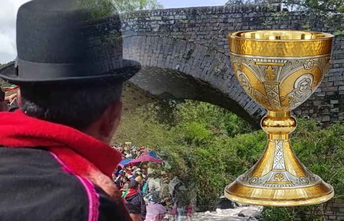 El cáliz de oro, el cura y el síndico