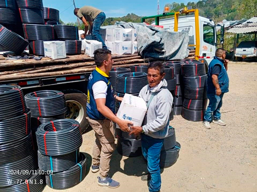 En hora buena llegan ayudas para damnificados bolivarenses En hora buena llegan ayudas para damnificados bolivarenses