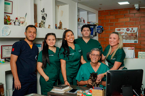 Mascotas Veterinarios celebra 14 años de servicio Mascotas Veterinarios celebra 14 años de servicio