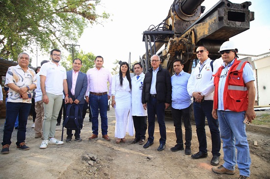 Ministro de Salud anunció inversiones para la salud en el Cauca. Ministro de Salud anunció inversiones para la salud en el Cauca.