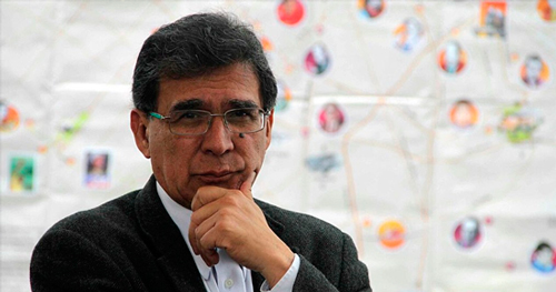 No puede abandonarse el camino del diálogo con los grupos armados