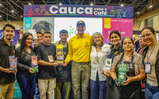 Cafeteros del Cauca destacan en feria internacional en Bogotá - Cauca sabe a café Cafeteros del Cauca destacan en feria internacional en Bogotá - Cauca sabe a café