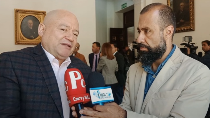 Congreso busca ofrecer garantías a familias que acepten sustitución voluntaria de cultivos ilícitos - Senador Julián Gallo