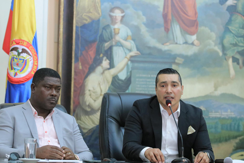 Gobernador instala el último periodo de sesiones ordinarias Gobernador instala el último periodo de sesiones ordinarias