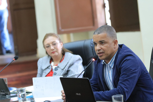 Gobernador instala el último periodo de sesiones ordinarias Gobernador instala el último periodo de sesiones ordinarias